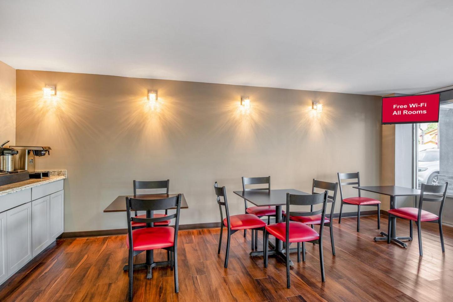 Red Roof Inn Richmond - Airport 샌드스톤 외부 사진