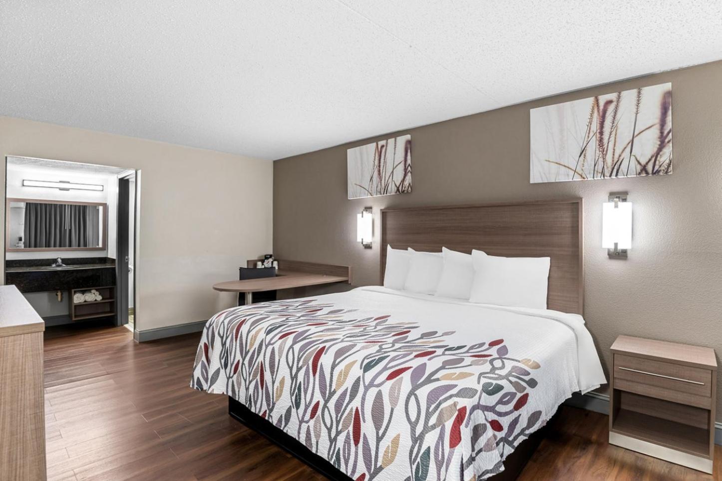 Red Roof Inn Richmond - Airport 샌드스톤 외부 사진